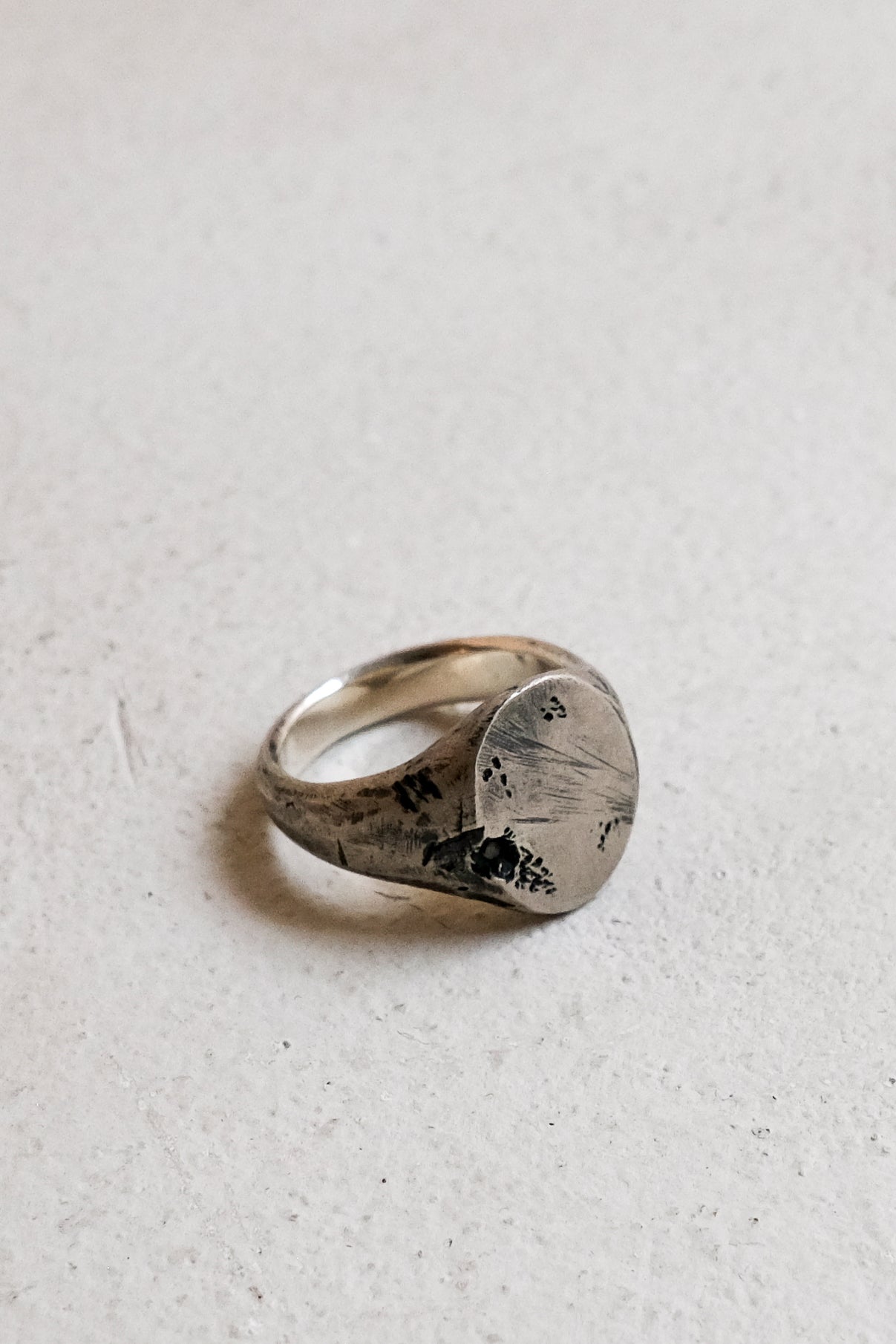 Tolm Oval Signet Ring